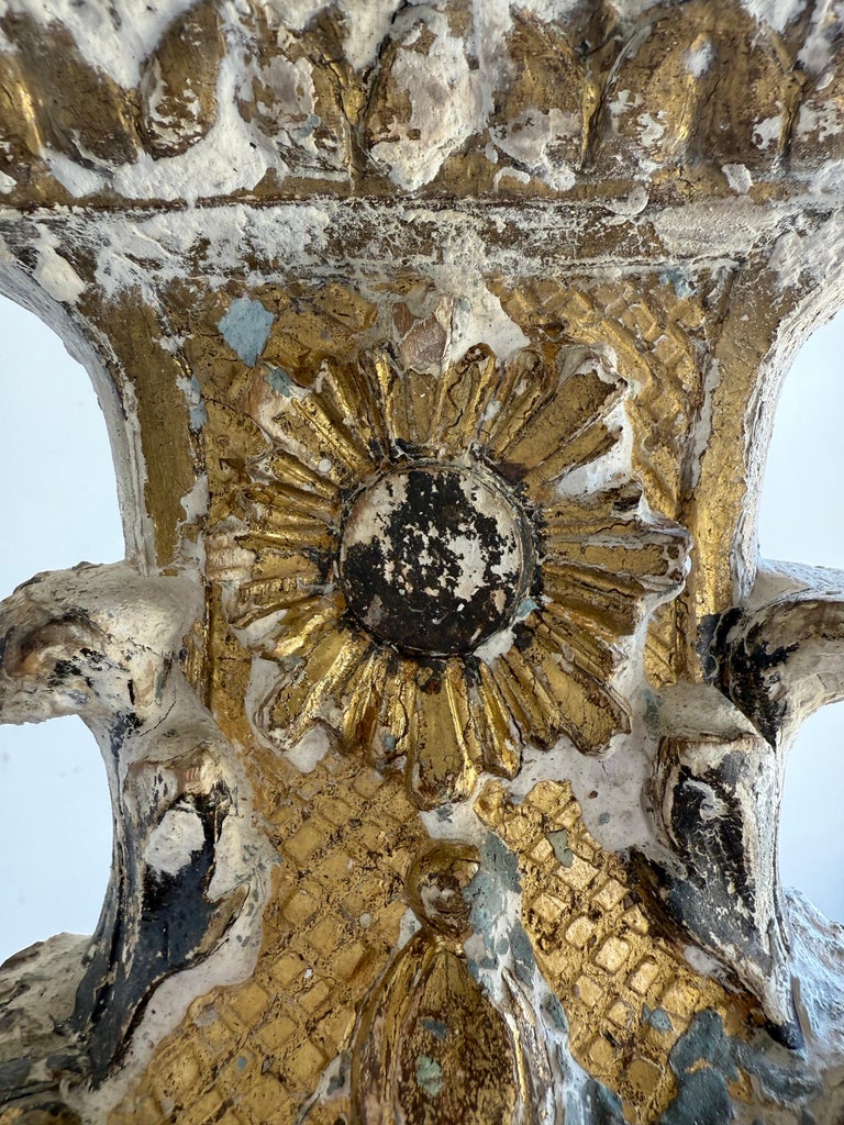 Grand Italian Painted and Giltwood Twelve-Light Chandelier