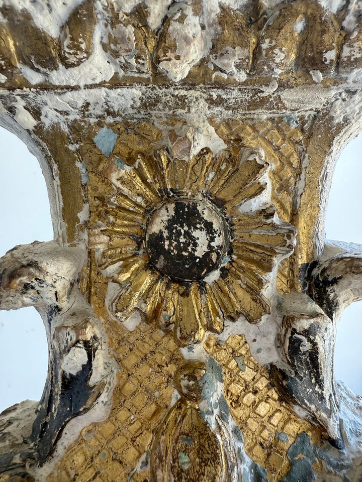 Grand Italian Painted and Giltwood Twelve-Light Chandelier