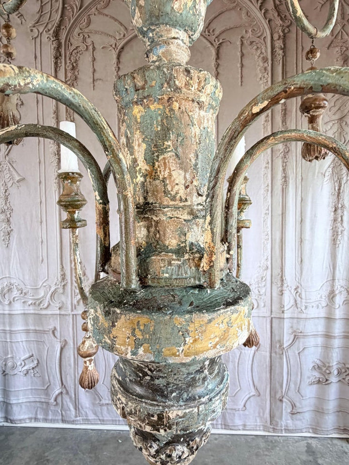 Mediteranean Style Italian Painted & Parcel Gilt Wood 12-Light Chandelier
