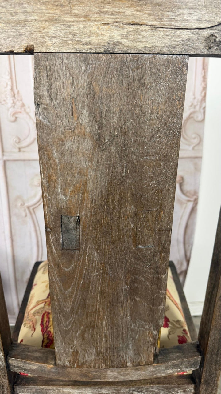 Set of 8 Rustic English Arts &amp; Crafts Dining Chairs