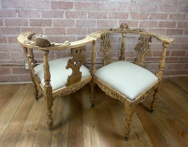 19th Century Italian Renaissance Venetian Tête-à-Tête Courting Bench w/ Cherubs