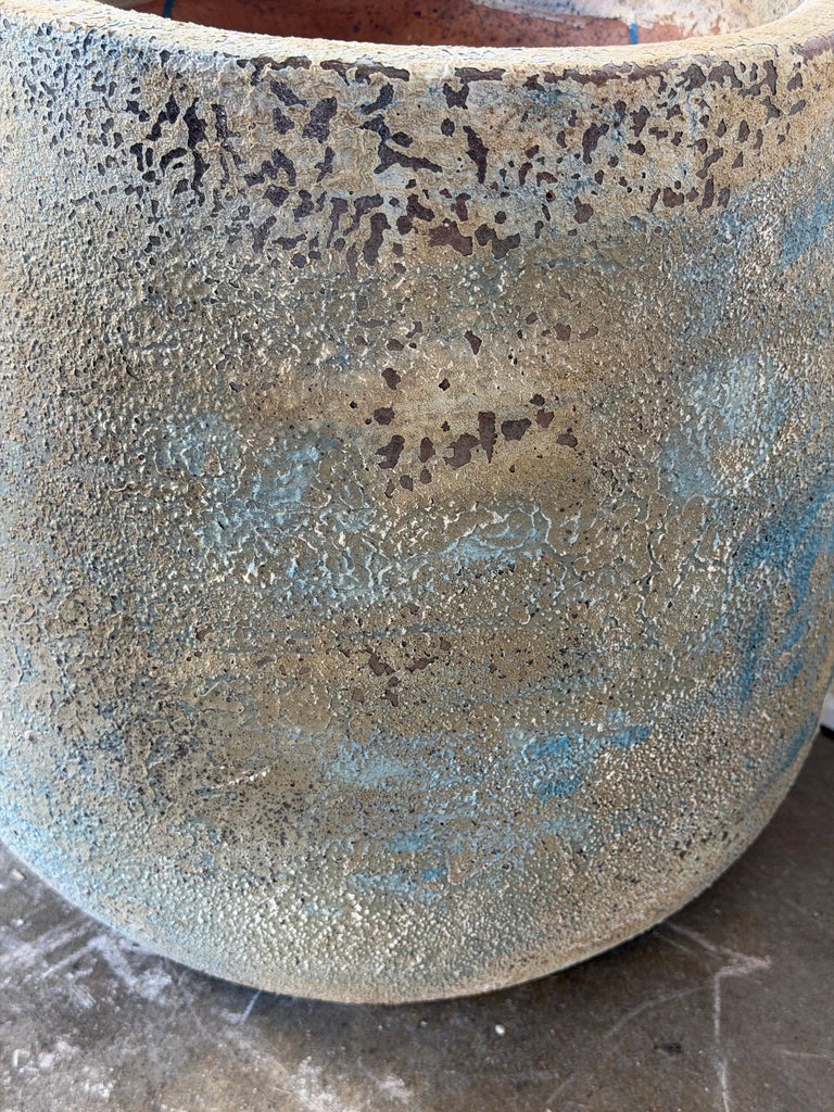 Pair of Monumental Crucible Planters - Atelier Vierkant Style Egg Pot