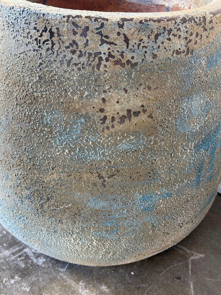Pair of Monumental Crucible Planters - Atelier Vierkant Style Egg Pot