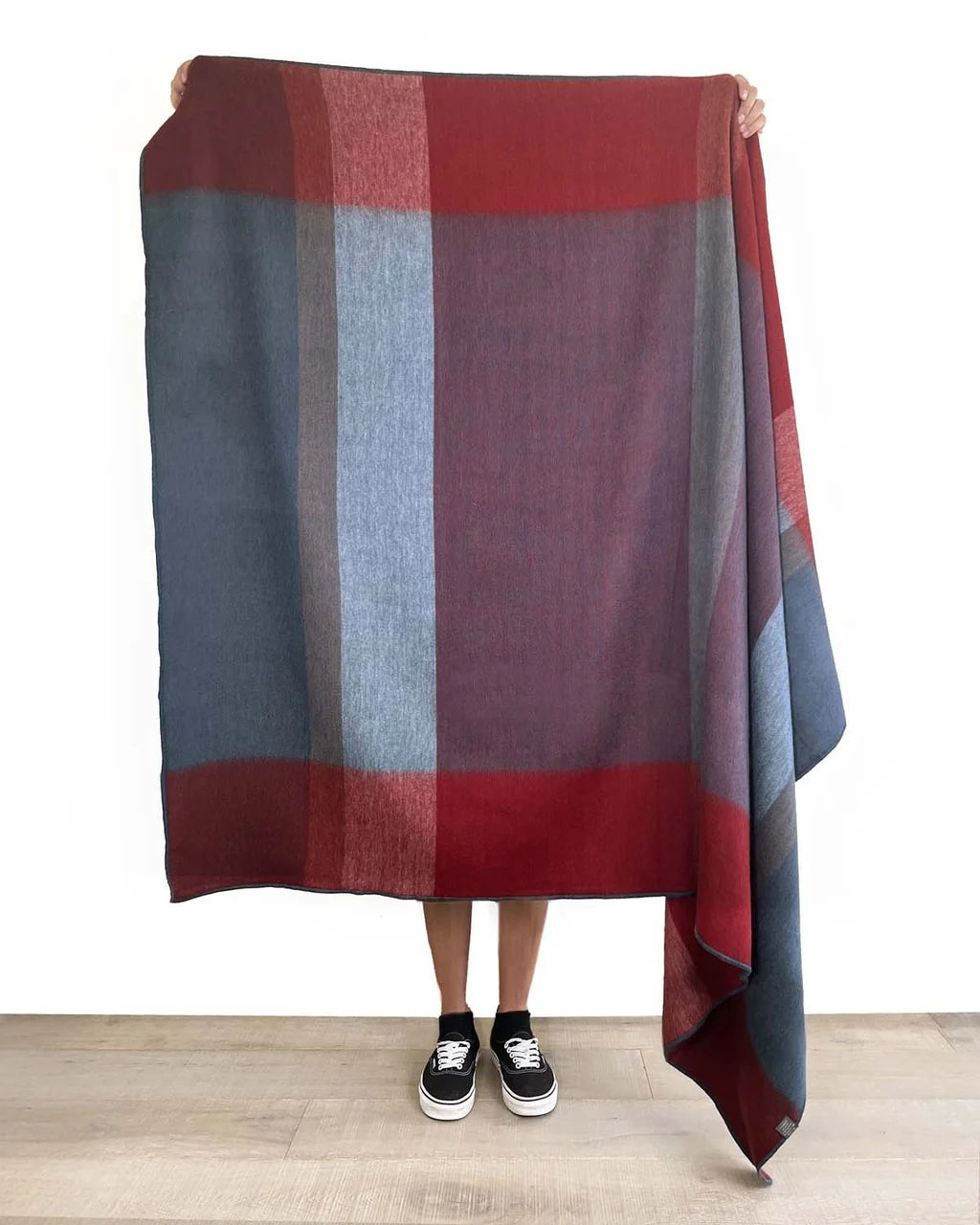 Alpaca Throw Blanket in Caramel Apple