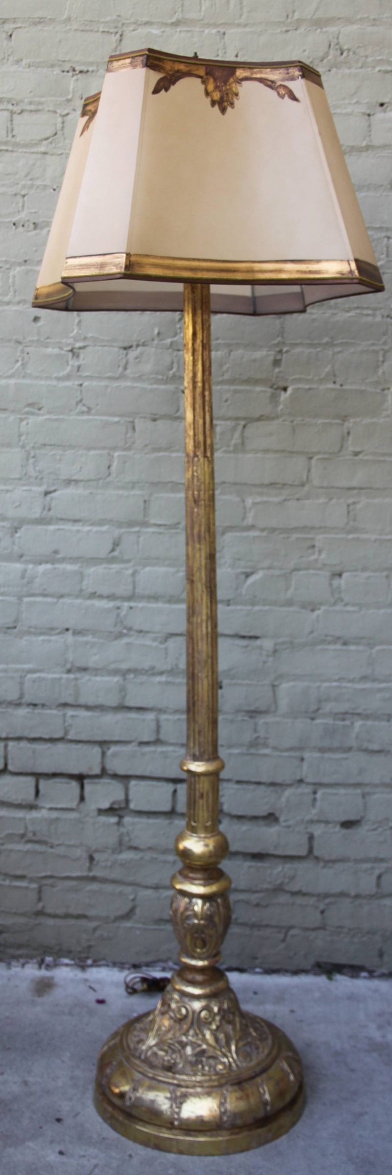 19th Century Italian Giltwood Standing Lamp