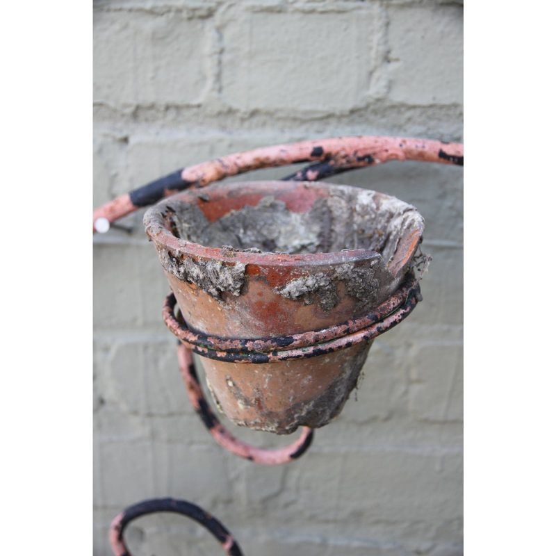 painted-wall-planter-w-french-terra-cotta-pots-8304
